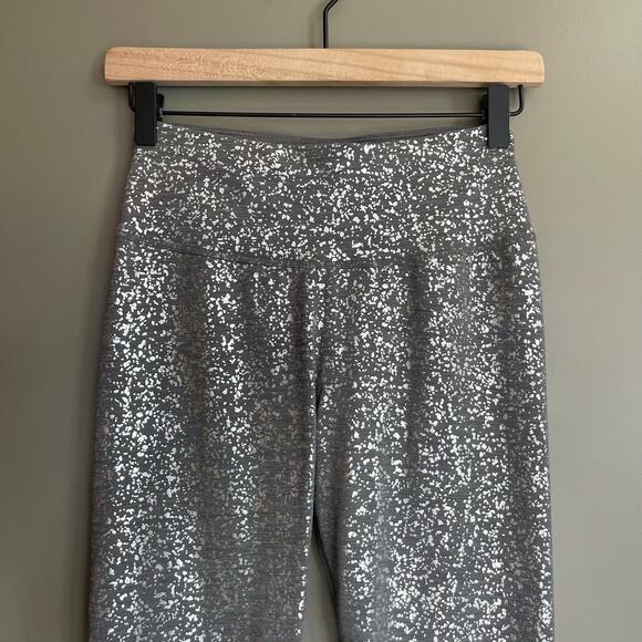 Sweaty Betty Goddess 7/8 Leggings in Grey Foil Size XS Metallic High Waisted Gym - Picture 7 of 16